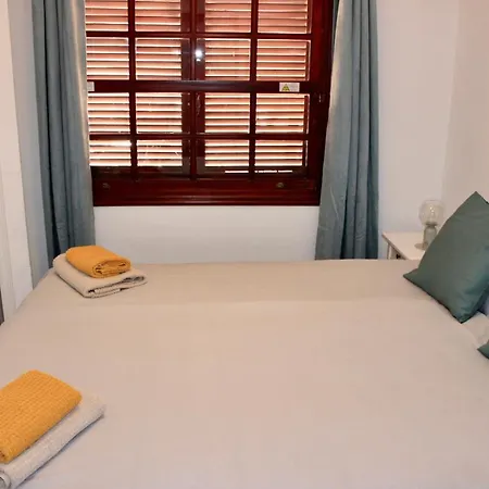 Modern 1bdr Apartment